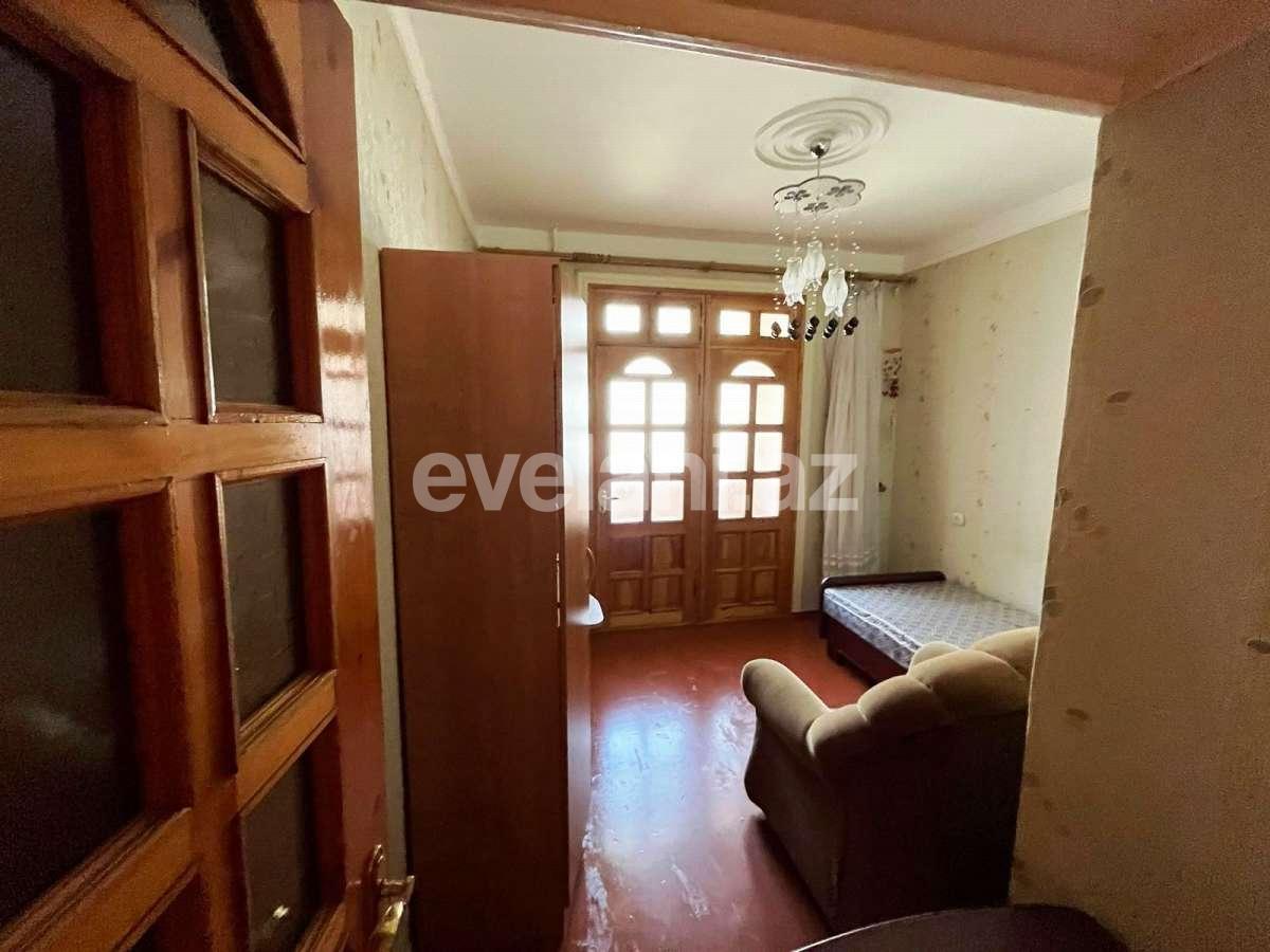 Satılır, köhnə tikili, 3 otaqlı, 65 m², Bakı, Binəqədi r, Azadlıq prospekti m.