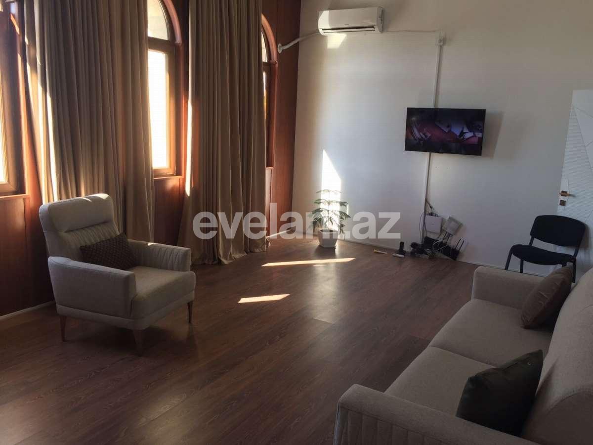 Kirayə verilir, ofis, 4 otaqlı, 130 m², Bakı, Xətai r, Elmlər Akademiyası m.