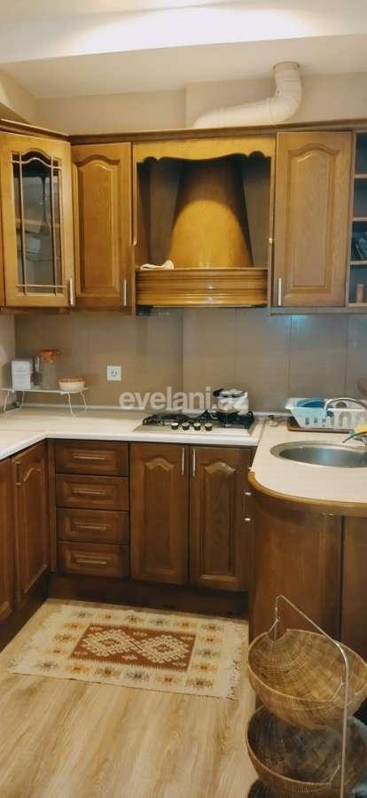 Kirayə verilir, yeni tikili, 3 otaqlı, 120 m², Bakı, Xətai r, Şah İsmayıl Xətai m.