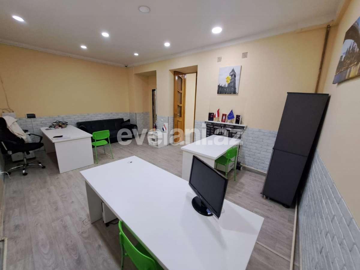 Kirayə verilir, ofis, 2 otaqlı, 70 m², Bakı, Səbail r, Sahil m.