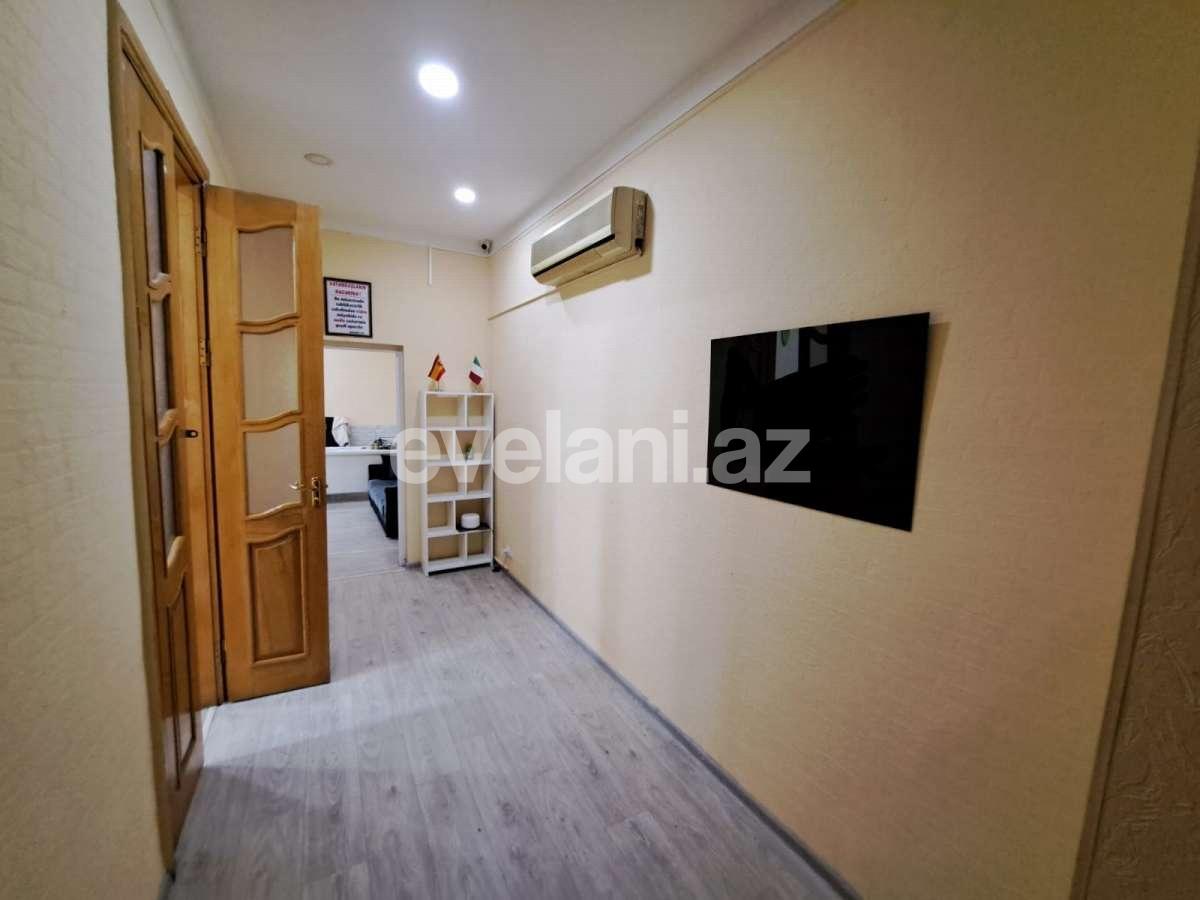 Kirayə verilir, ofis, 2 otaqlı, 70 m², Bakı, Səbail r, Sahil m.