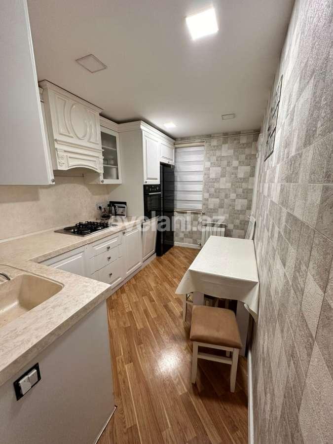 Satılır, köhnə tikili, 3 otaqlı, 87 m², Bakı, Suraxanı r, Suraxanı q.