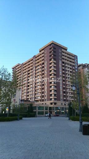 Kirayə verilir, yeni tikili, 4 otaqlı, 200 m², Bakı, Xətai r, Şah İsmayıl Xətai m.