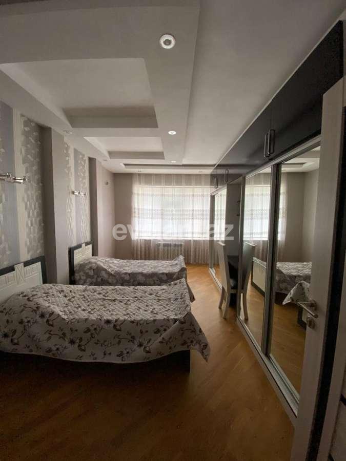 Rent, new building, 3 room, 150 m², Baku, Nasimi r, 8 November m.