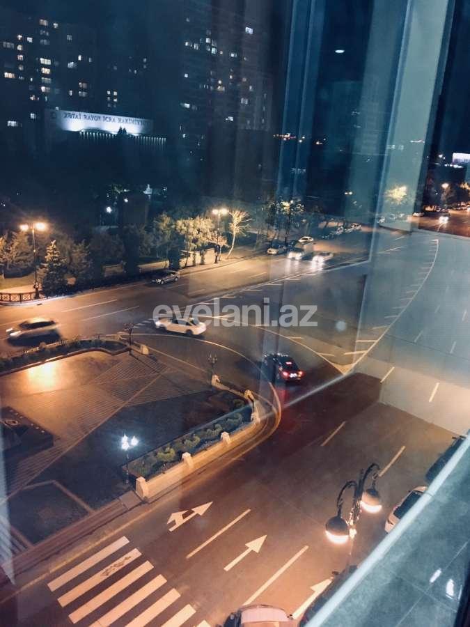 Kirayə verilir, yeni tikili, 3 otaqlı, 140 m², Bakı, Xətai r, Şah İsmayıl Xətai m.