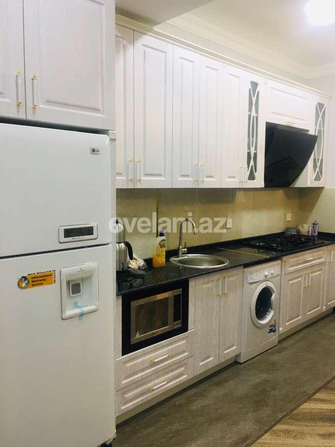 Kirayə verilir, yeni tikili, 3 otaqlı, 140 m², Bakı, Xətai r, Şah İsmayıl Xətai m.