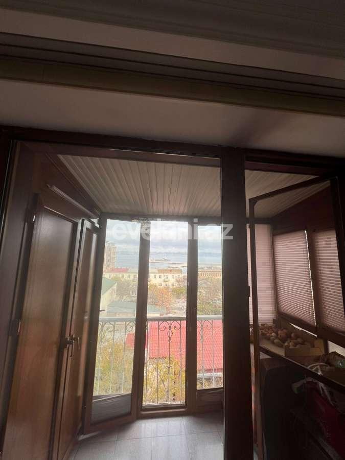 Satılır, köhnə tikili, 2 otaqlı, 43 m², Bakı, Səbail r, Bayıl q.