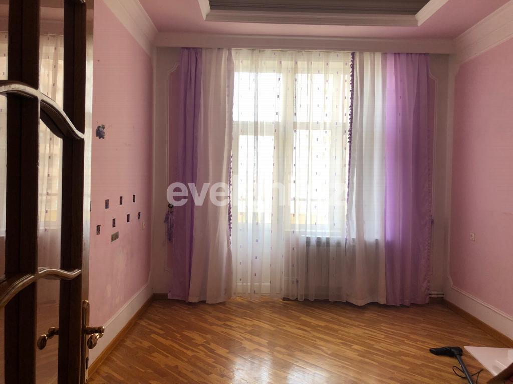 Satılır, yeni tikili, 3 otaqlı, 137 m², Bakı, Nərimanov r, Gənclik m.