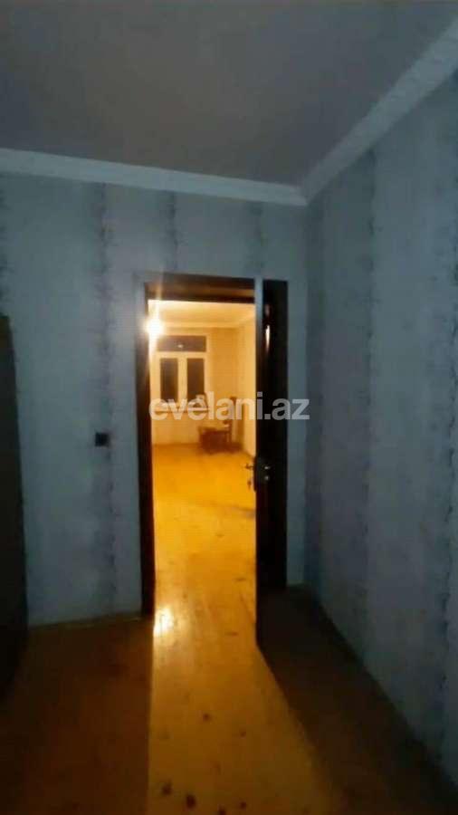 Продаётся, вторичка, 3-комнаты, 70 m², Баку, Ясамальский r, Элмляр Академиясы m.
