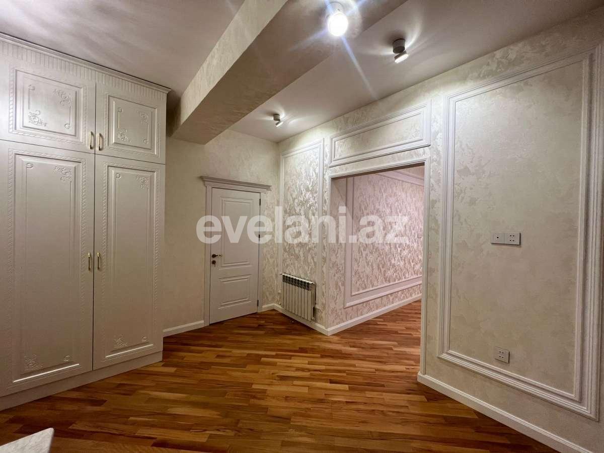 Satılır, yeni tikili, 2 otaqlı, 70 m², Bakı, Nizami r, Qara Qarayev m.