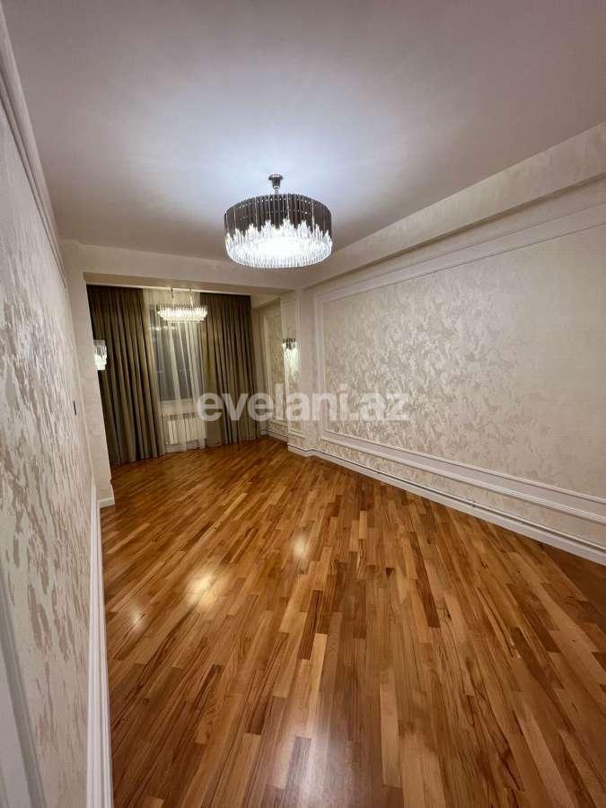 Satılır, yeni tikili, 2 otaqlı, 70 m², Bakı, Nizami r, Qara Qarayev m.