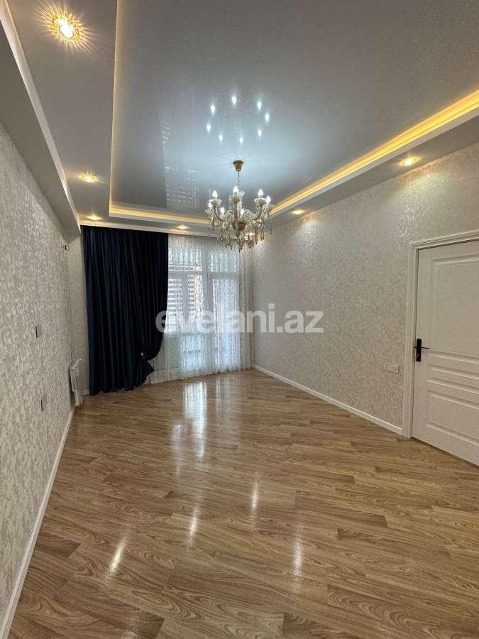 Satılır, yeni tikili, 3 otaqlı, 70 m², Bakı, Nizami r, Qara Qarayev m.