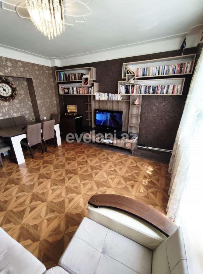 Satılır, köhnə tikili, 3 otaqlı, 70 m², Bakı, Yasamal r, Nizami m.