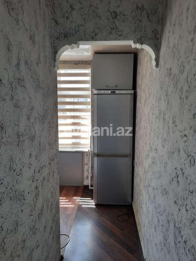 Kirayə verilir, köhnə tikili, 2 otaqlı, 50 m², Bakı, Nizami r, Qara Qarayev m.