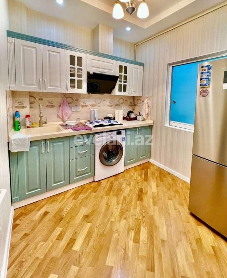 Satılır, yeni tikili, 2 otaqlı, 71.5 m², Bakı, Nizami r, Qara Qarayev m.