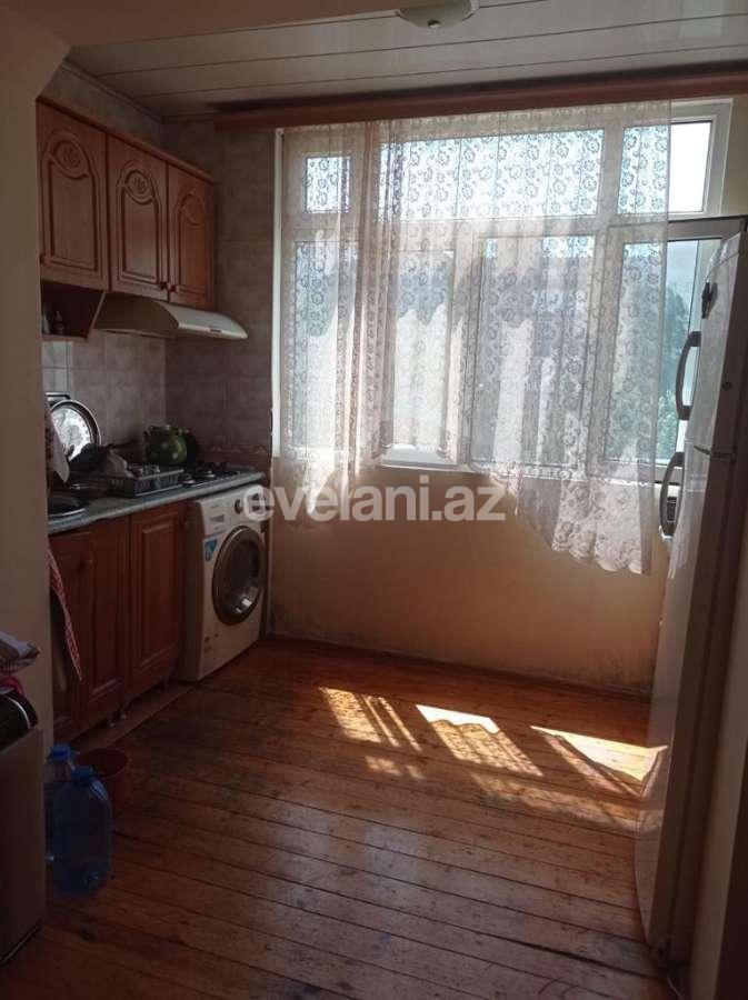 Rent, old building, 2 room, 65 m², Baku, Sabunchu r, Bakikhanov d.