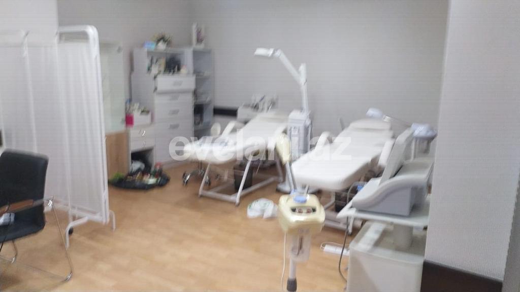 Satılır, ofis, 5 otaqlı, 189 m², Bakı, Binəqədi r, Memar Əcəmi m.