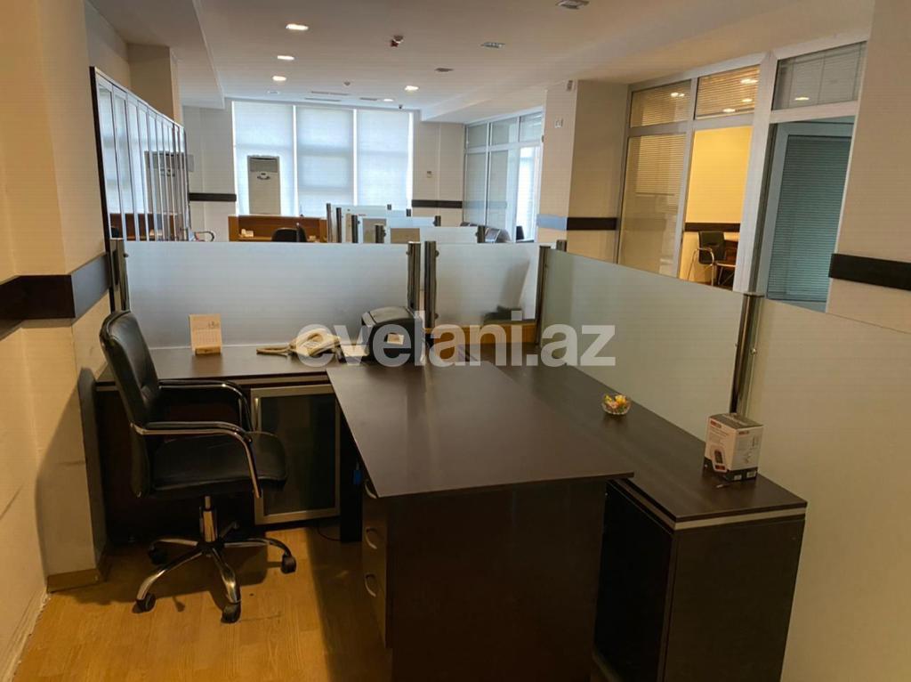 Satılır, ofis, 5 otaqlı, 189 m², Bakı, Binəqədi r, Memar Əcəmi m.