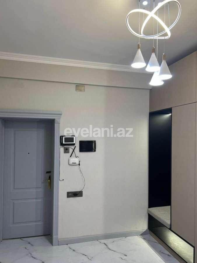 Kirayə verilir, yeni tikili, 3 otaqlı, 135 m², Bakı, Binəqədi r, 8-ci mikrorayon q, Azadlıq prospekti m.