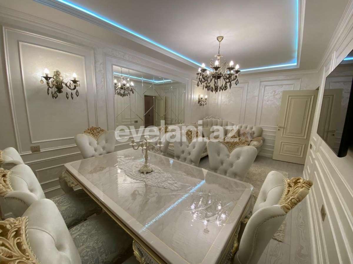 Satılır, köhnə tikili, 4 otaqlı, 106 m², Bakı, Xətai r, Əhmədli q, Xalqlar Dostluğu m.
