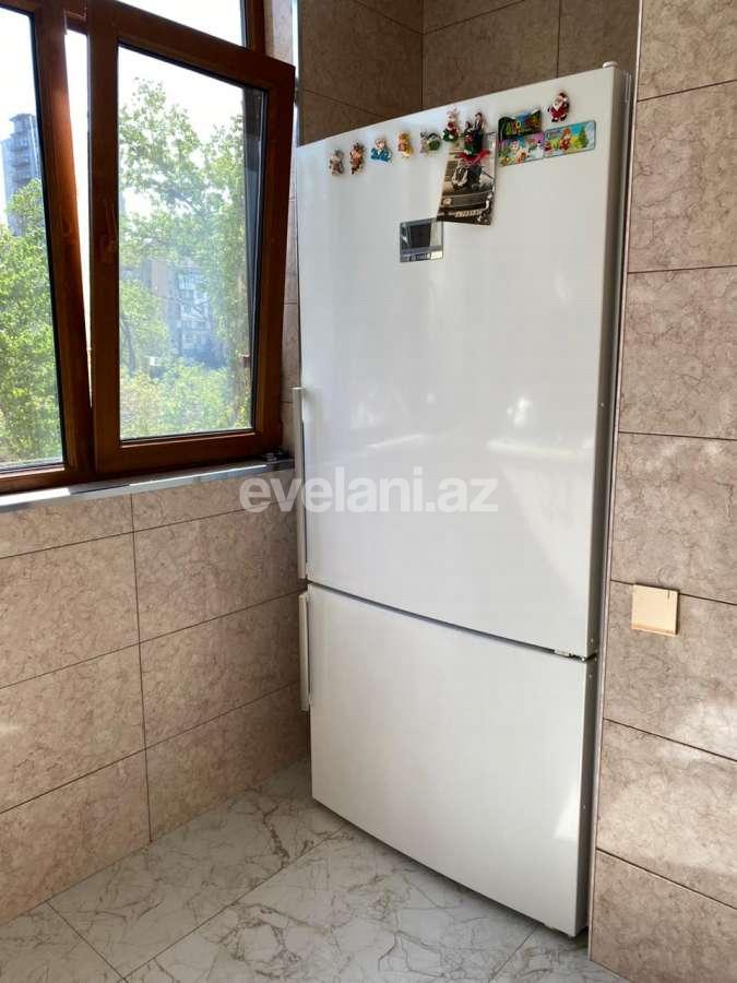 Satılır, köhnə tikili, 4 otaqlı, 106 m², Bakı, Xətai r, Əhmədli q, Xalqlar Dostluğu m.