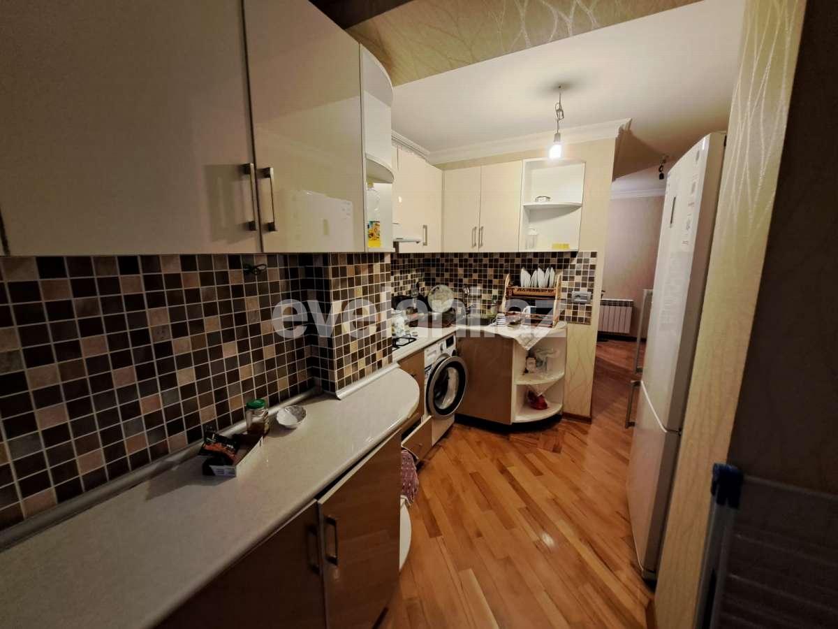 Kirayə verilir, köhnə tikili, 2 otaqlı, 70 m², Bakı, Nəsimi r, 28 may m.