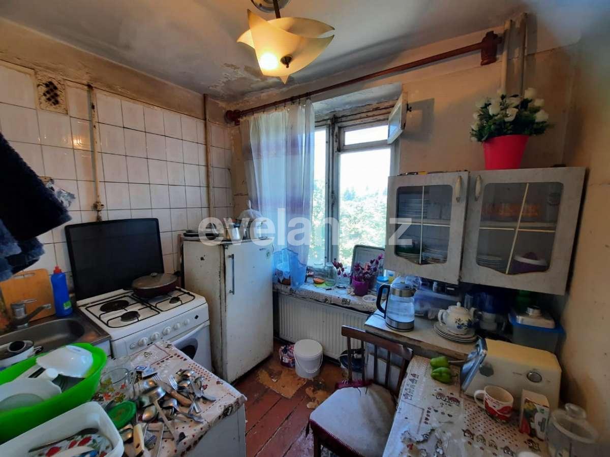 Satılır, köhnə tikili, 2 otaqlı, 48 m², Bakı, Sabunçu r, Bakıxanov q.