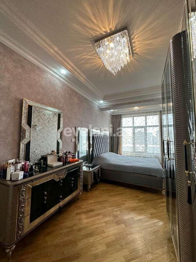 Satılır, yeni tikili, 2 otaqlı, 77 m², Bakı, Nərimanov r, Nəriman Nərimanov m.