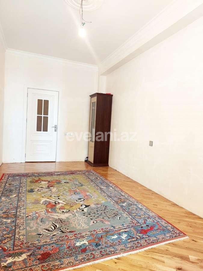 Satılır, yeni tikili, 3 otaqlı, 145 m², Bakı, Binəqədi r, 8-ci mikrorayon q, Azadlıq prospekti m.