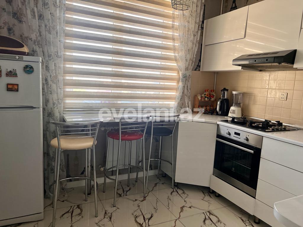 Sale, old building, 4 room, 96 m², Baku, Sabail r, Badamdar d.