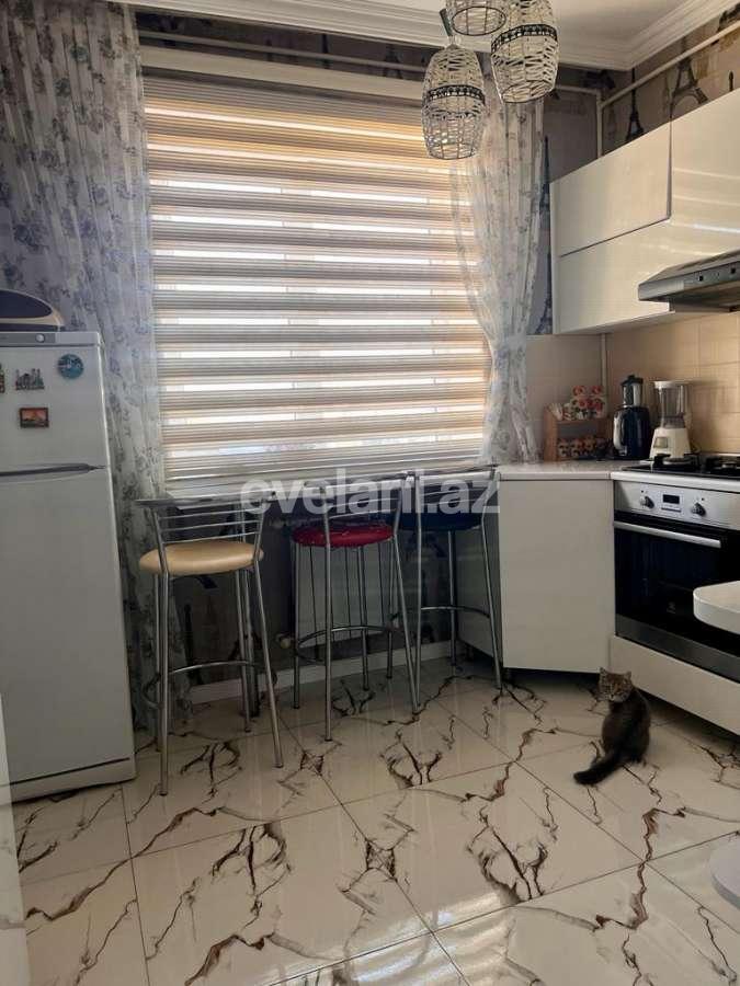 Sale, old building, 4 room, 96 m², Baku, Sabail r, Badamdar d.