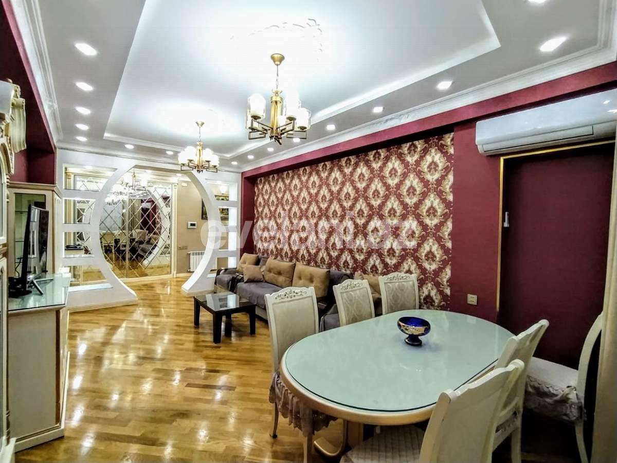 Kirayə verilir, yeni tikili, 3 otaqlı, 110 m², Bakı, Nizami r, Neftçilər m.