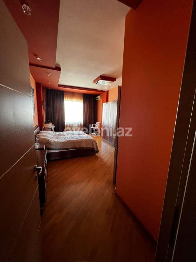 Kirayə verilir, yeni tikili, 4 otaqlı, 240 m², Bakı, Nəsimi r, 28 may m.