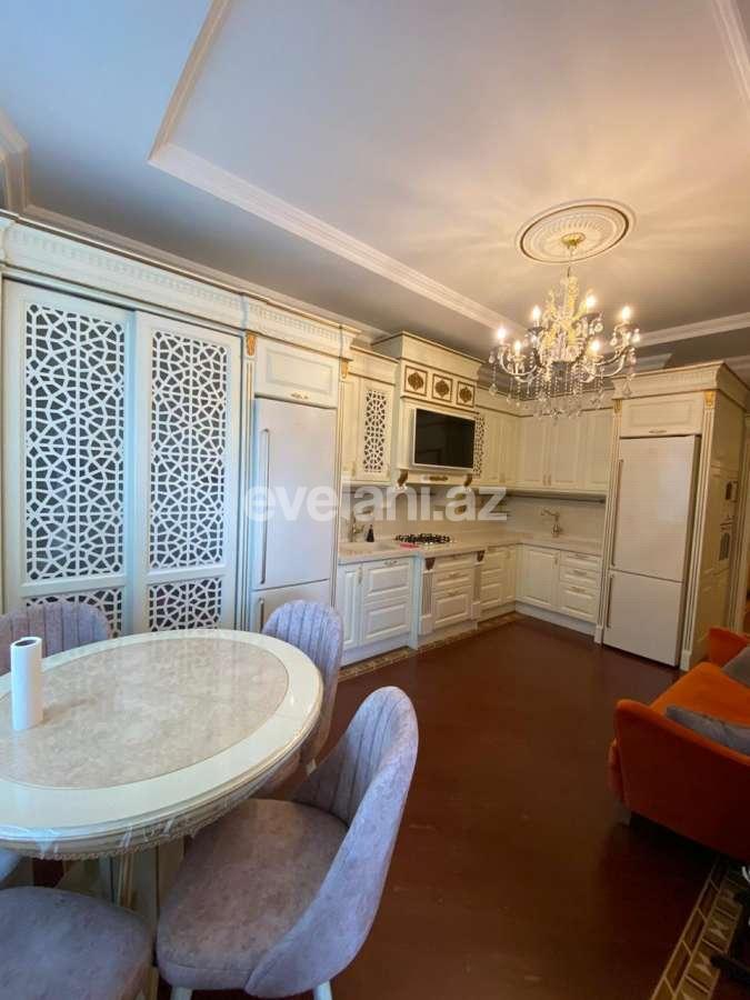 Satılır, yeni tikili, 4 otaqlı, 205 m², Bakı, Nəsimi r.