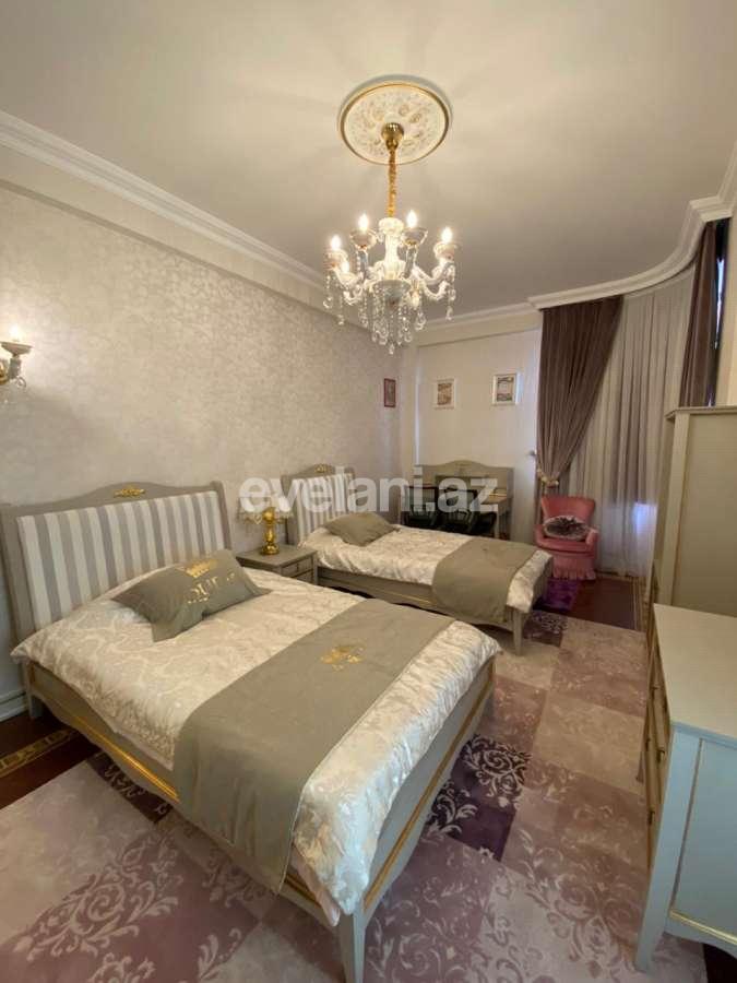 Satılır, yeni tikili, 4 otaqlı, 205 m², Bakı, Nəsimi r.