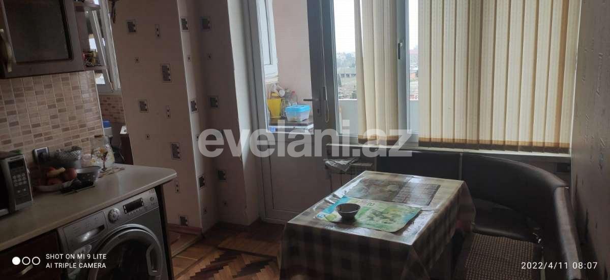 Сдаётся, вторичка, 3-комнаты, 90 m², Баку, Ясамальский r, Элмляр Академиясы m.