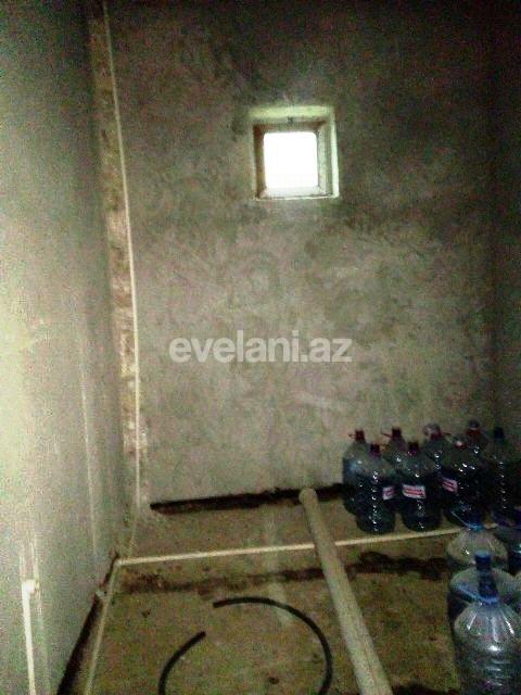 Satılır, həyət evi / bağ, 6 otaqlı, 500 m², Bakı, Sabunçu r, Bakıxanov q.