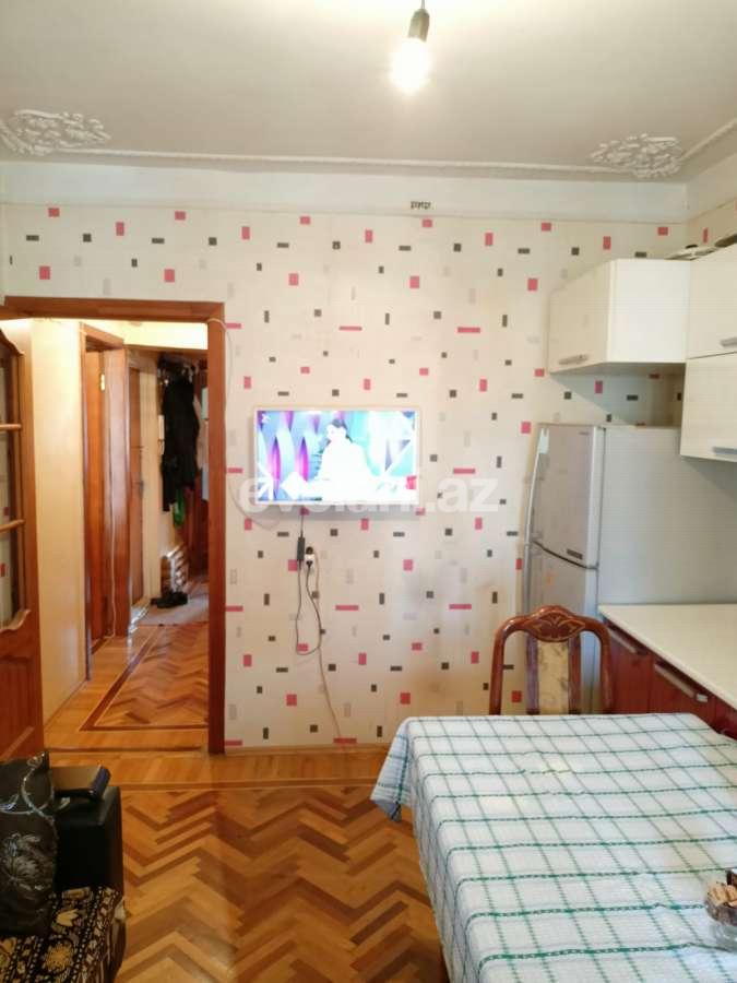 Satılır, köhnə tikili, 2 otaqlı, 65 m², Bakı, Nərimanov r, Gənclik m.