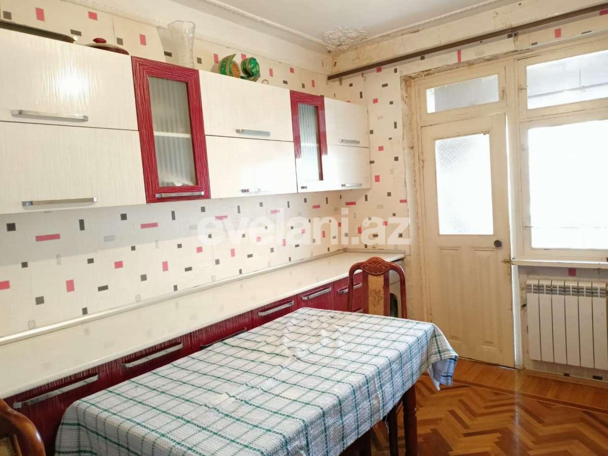 Satılır, köhnə tikili, 2 otaqlı, 65 m², Bakı, Nərimanov r, Gənclik m.