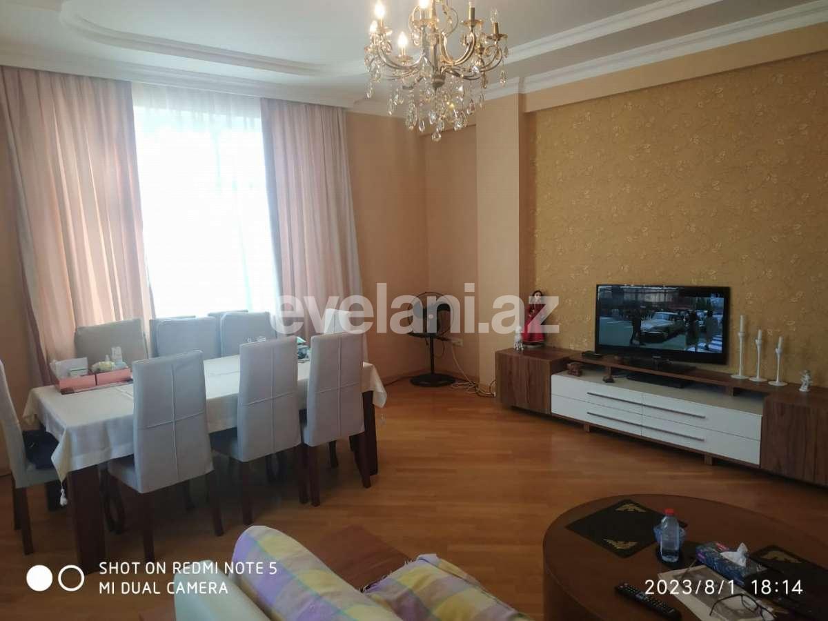 Satılır, yeni tikili, 3 otaqlı, 120 m², Bakı, Binəqədi r, 7-ci mikrorayon q, Azadlıq prospekti m.
