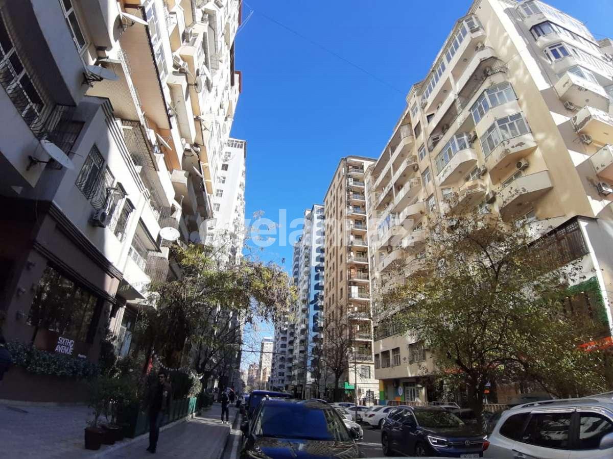 Продаётся, новостройка, 4-комнаты, 138 m², Баку, Ясамальский r, Низами m.