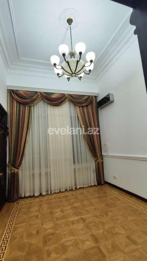 Satılır, həyət evi / bağ, 10 otaqlı, 650 m², Bakı, Nəsimi r, Gənclik m.