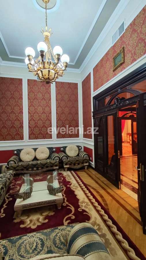 Satılır, həyət evi / bağ, 10 otaqlı, 650 m², Bakı, Nəsimi r, Gənclik m.