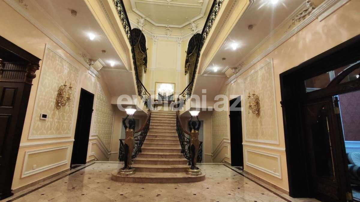 Satılır, həyət evi / bağ, 10 otaqlı, 650 m², Bakı, Nəsimi r, Gənclik m.