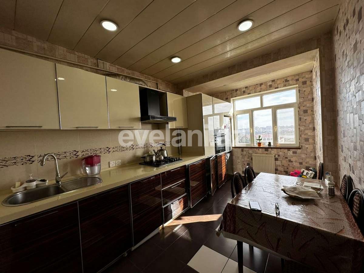 Satılır, köhnə tikili, 3 otaqlı, 85 m², Bakı, Suraxanı r, Əmircan q.