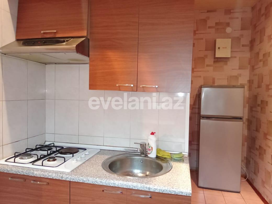 Kirayə verilir, köhnə tikili, 4 otaqlı, 170 m², Bakı, Səbail r, Sahil m.