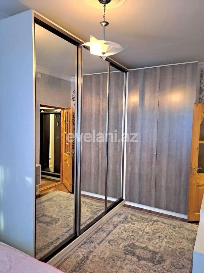 Satılır, köhnə tikili, 2 otaqlı, 55 m², Bakı, Nəsimi r, Memar Əcəmi m.
