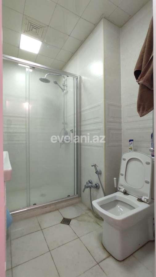 Satılır, yeni tikili, 2 otaqlı, 68 m², Bakı, Nizami r, Qara Qarayev m.