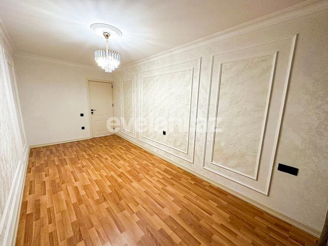 Satılır, köhnə tikili, 3 otaqlı, 50 m², Bakı, Nizami r, 8-ci kilometr q, Xalqlar Dostluğu m.
