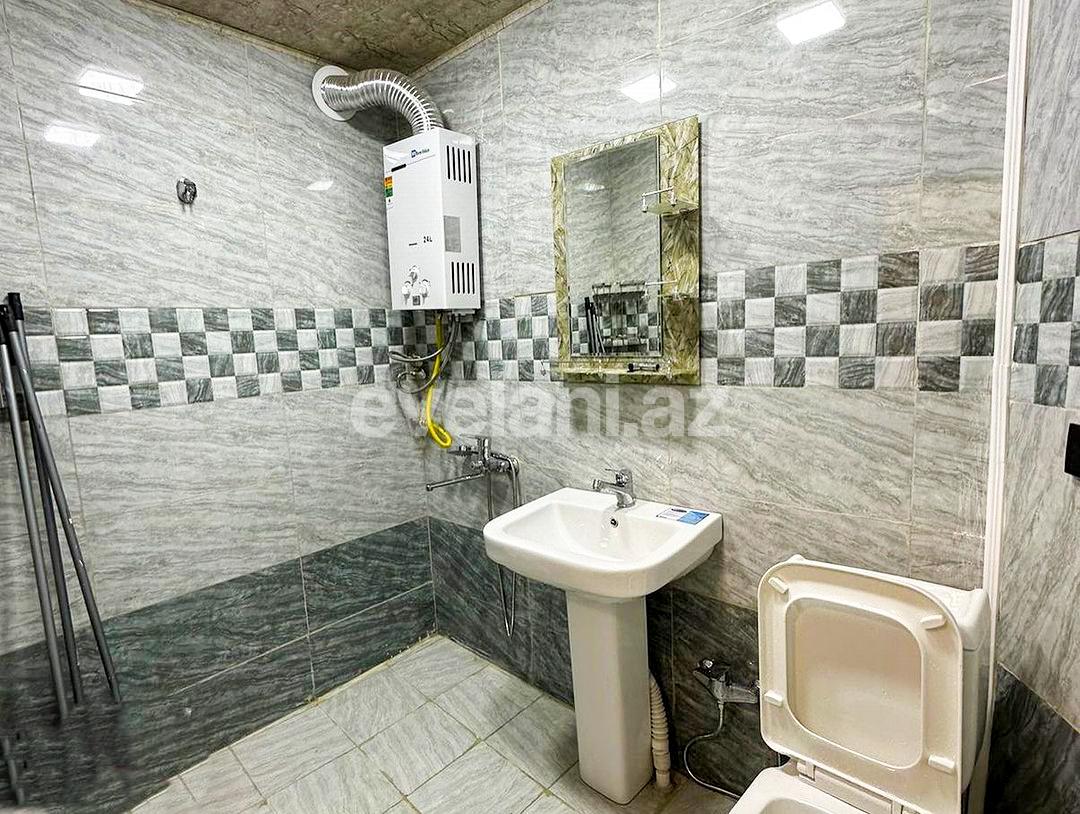 Satılır, köhnə tikili, 3 otaqlı, 50 m², Bakı, Nizami r, 8-ci kilometr q, Xalqlar Dostluğu m.